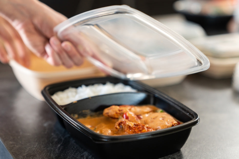 Sabert Fastpac Rectangular 2-Compartment Container Black 900ml – 300 Containers